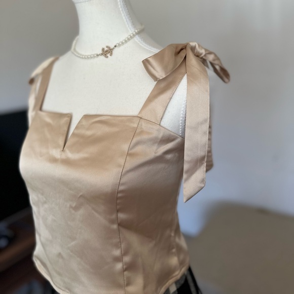 Forever 21 Satin Bow Crop Top - Picture 6 of 9